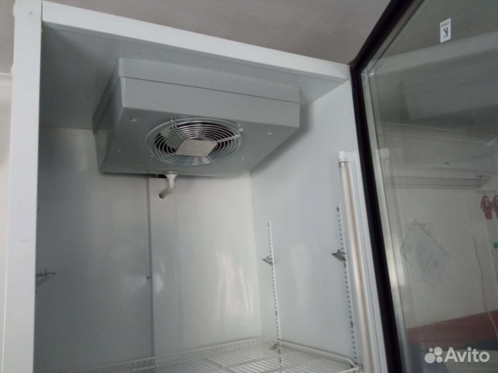 Холодильник витрина б/у