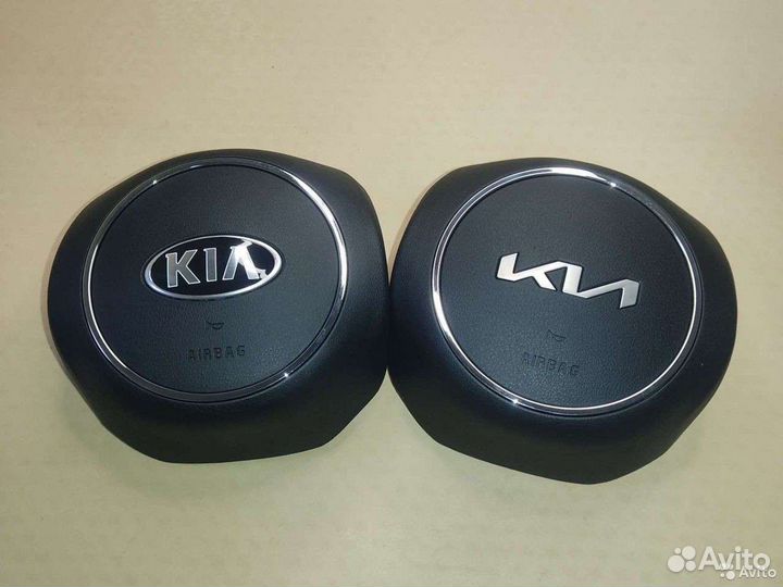 Накладка в руль, заглушка KIA K5