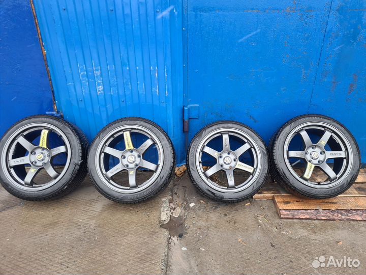 Комплект Rays Volk Racing TE37 R17
