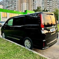 Toyota Noah 1.8 CVT, 2014, 146 000 км, с пробегом, цена 1 750 000 руб.