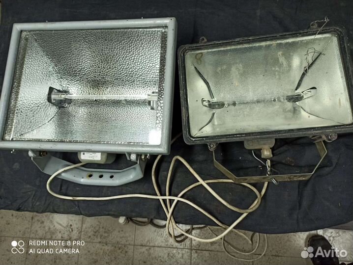 Прожекторы галогенные 1500 вт