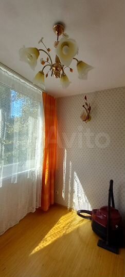 2-к. квартира, 54 м², 3/5 эт.
