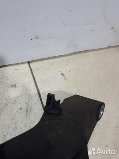 Опора двигателя передняя Opel Insignia 2008-2017