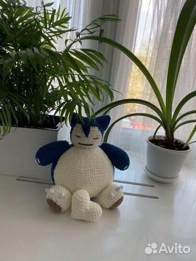 Плюшевый Снорлакс вязанный крючком ручной работы