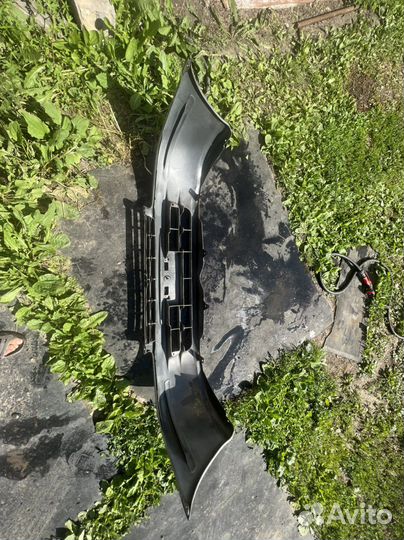 Бампер на toyota starlet EP90