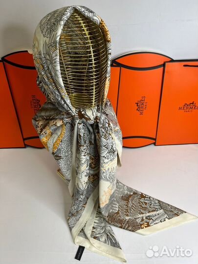 Шелковый платок большой Hermes