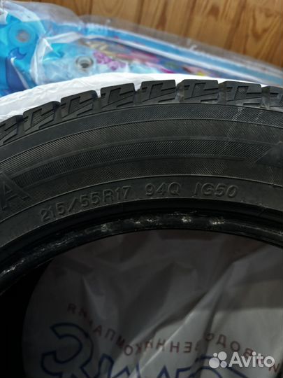 Yokohama Ice Guard IG50 215/55 R17