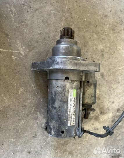 Стартер Volkswagen passat cc Sirocco