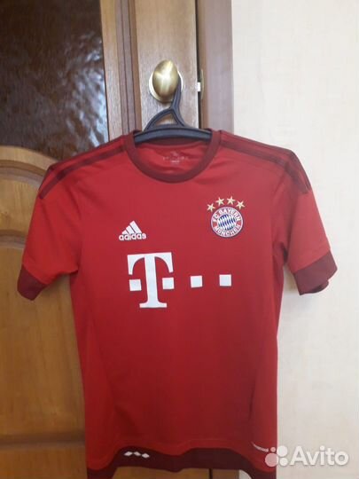 Футбольное джерси Бавария Мюнхен