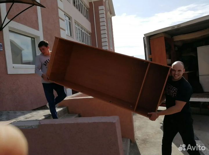 Грузчики. Погрузка и разгрузка. Бригада