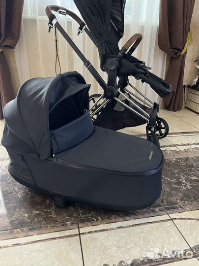 Cybex priam III 2 в 1