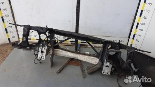 Передняя панель крепления облицовки (телевизор) BM