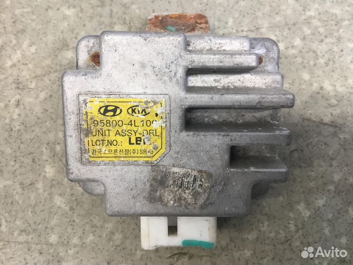 Блок электронный Kia RIO 2011-2017