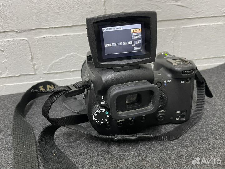 Sony Cyber-Shot DSC-R1