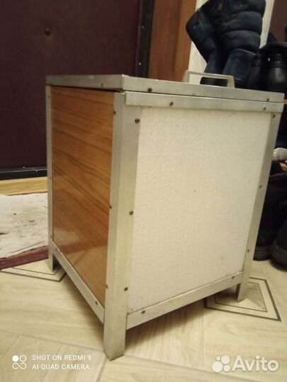 Ящик для хранения чего-либо