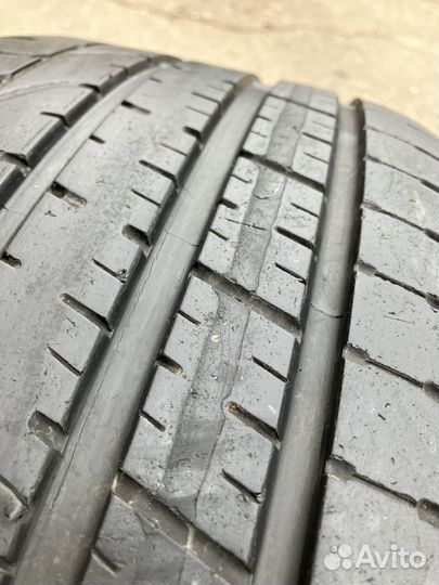 Pirelli P Zero 255/35 R19