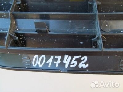 Решетка радиатора Volkswagen Golf 5 2004-2009