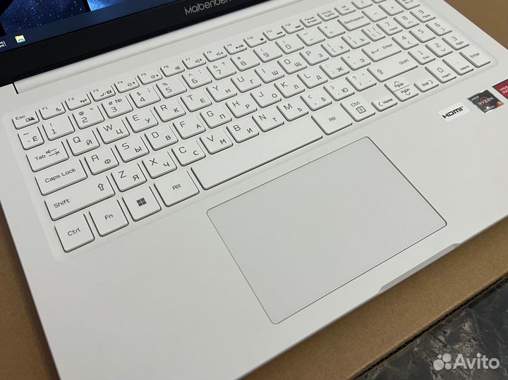 Ноутбук Maibenben m555