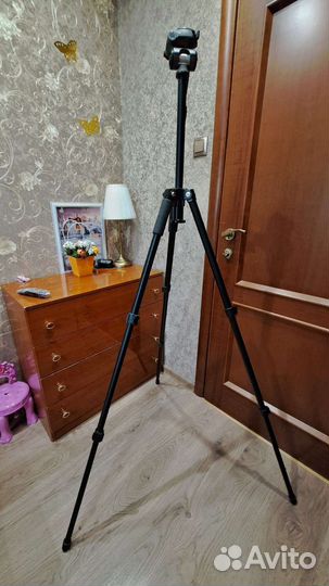Штатив Velbon Sherpa 800R