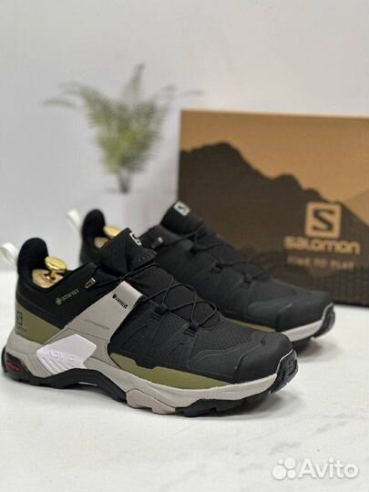 Кроссовки Salomon Gore-Tex