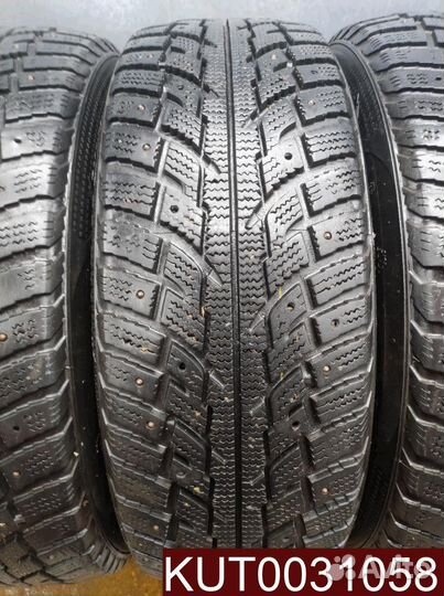 Kumho I'Zen RV Stud KC16 215/60 R17 107U