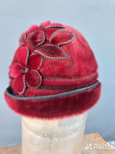 Головные уборы для женщин и мужчин