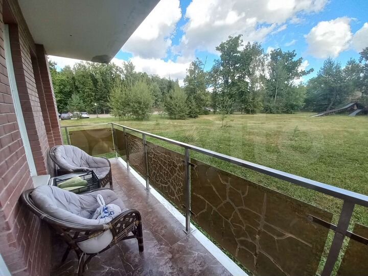 2-к. апартаменты, 56 м², 1/5 эт.