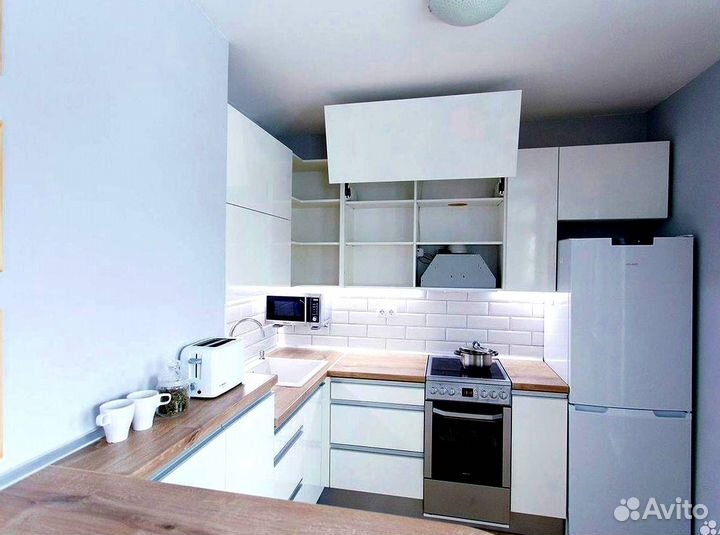 Кухонные гарнитуры современные