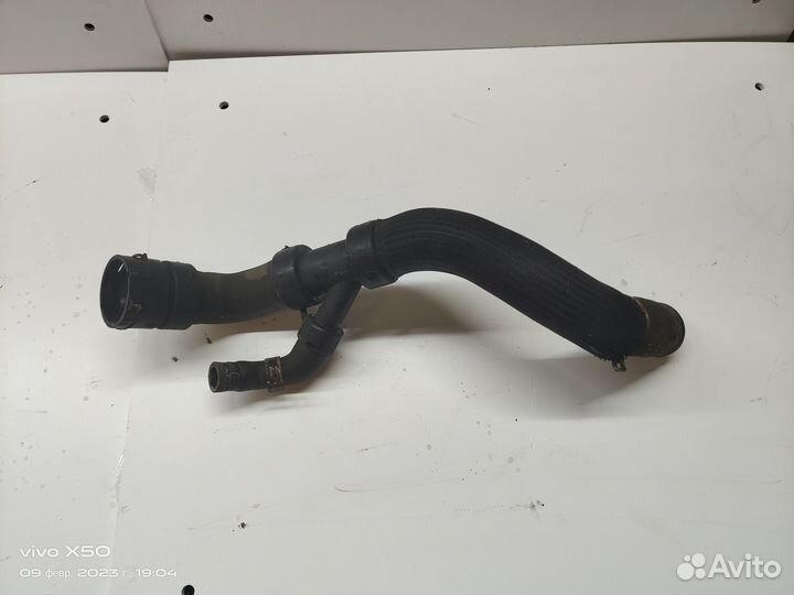 Патрубок радиатора land rover freelander 2