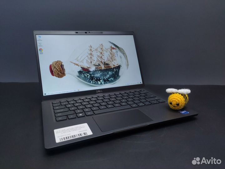 Ноутбук Dell Latitude 7320