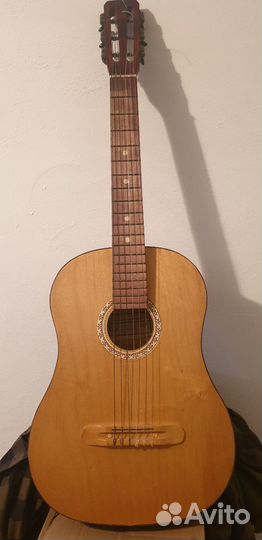Классическая гитара шестиструнная бу