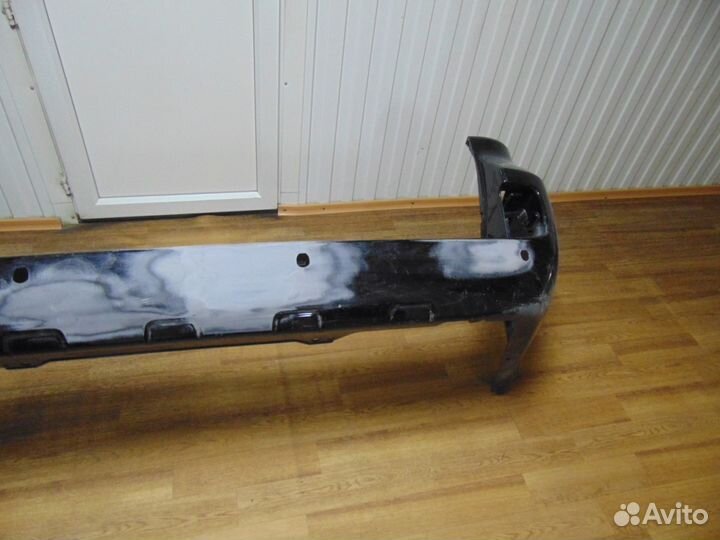 Задний бампер на Лэнд Крузер 200