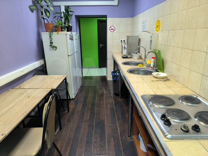 Комната 13 м², 1/4 эт.