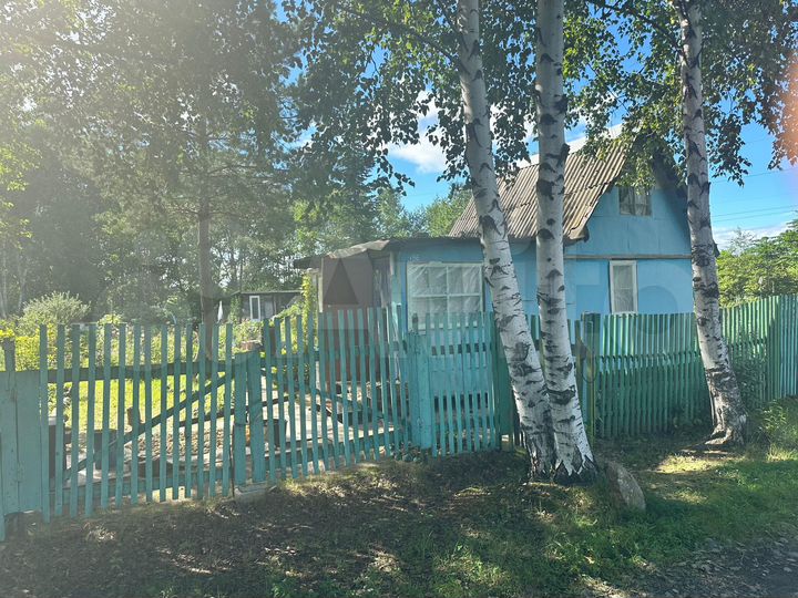 Дача 32 м² на участке 10 сот.