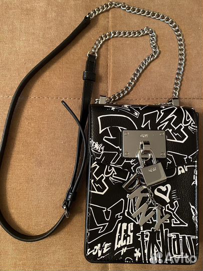 Сумка кросс боди dkny