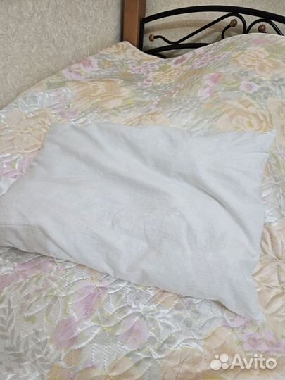 Постельное белье, одеяло, подушка