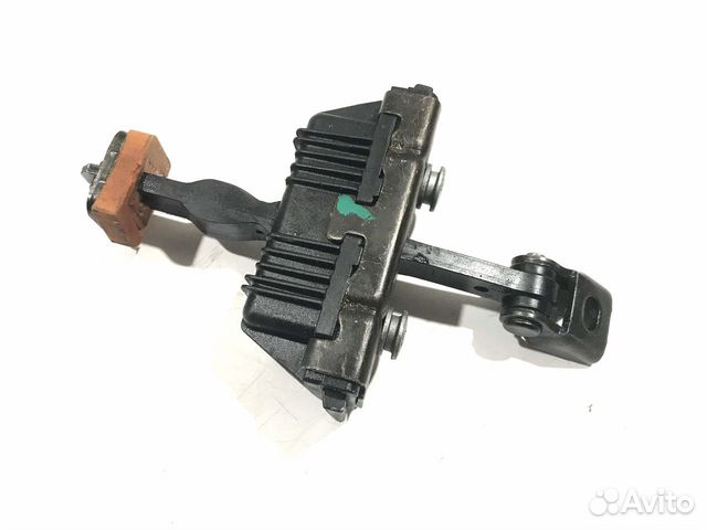 Ограничитель задний правый BMW X5 E53