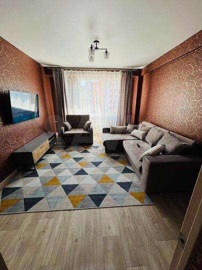 2-к. квартира, 60 м², 3/5 эт.