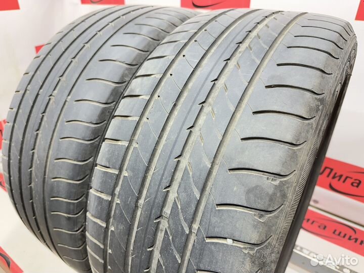 Goodyear EfficientGrip 245/45 R17