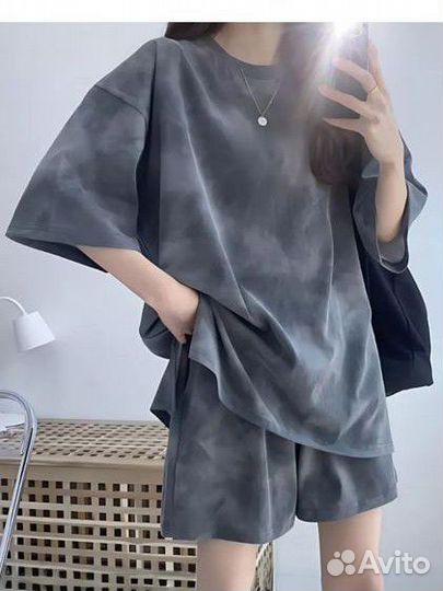 Костюм шорты и футболка женские 46 48