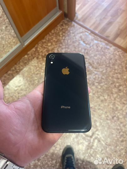 iPhone Xr, 64 ГБ