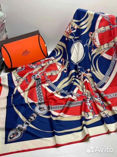 Шелковый платок Hermes