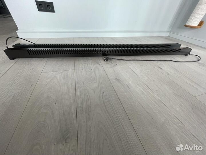 Плинтусный обогреватель Redmond