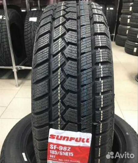 Sunfull SF982 215/60 R16 99H