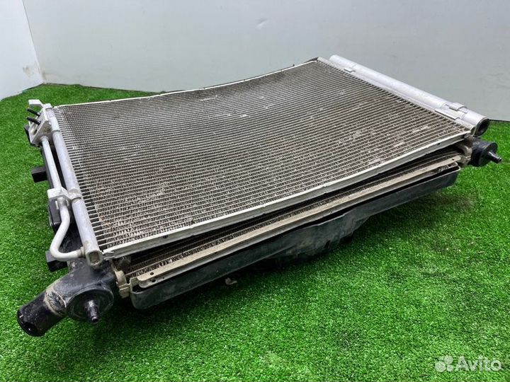 Кассета радиаторов с вентилятором с дифузором Kia