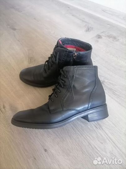 Ботинки женские осенние 39 размер