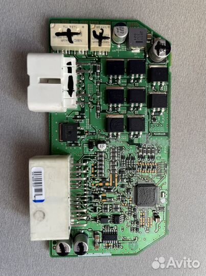 Блок управления багажником toyota highlander 2015