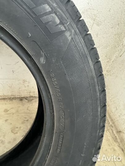 Michelin Latitude Tour HP 235/65 R17