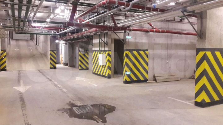 Машиноместо, 20 м²