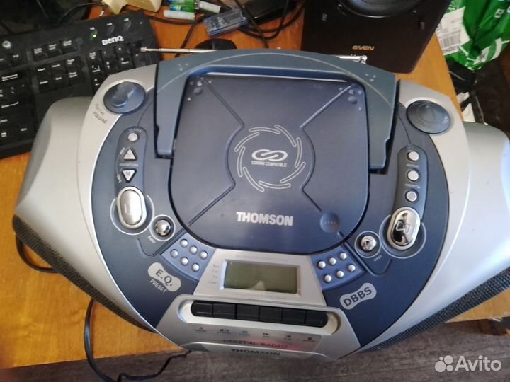 Магнитола с проигрывателем CD MP3